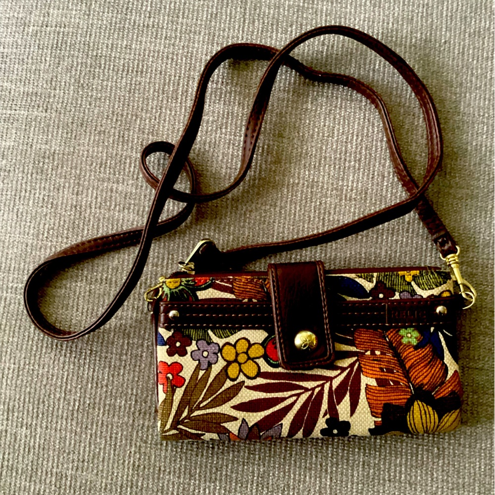 Relic crossbody wallet fall floral